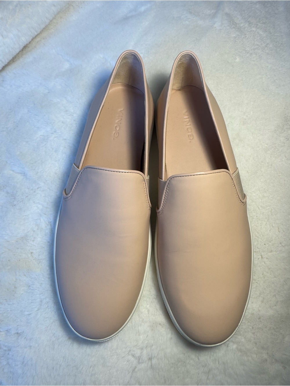 Vince Blair Blush Leather Slip-On Sneakers Size 8